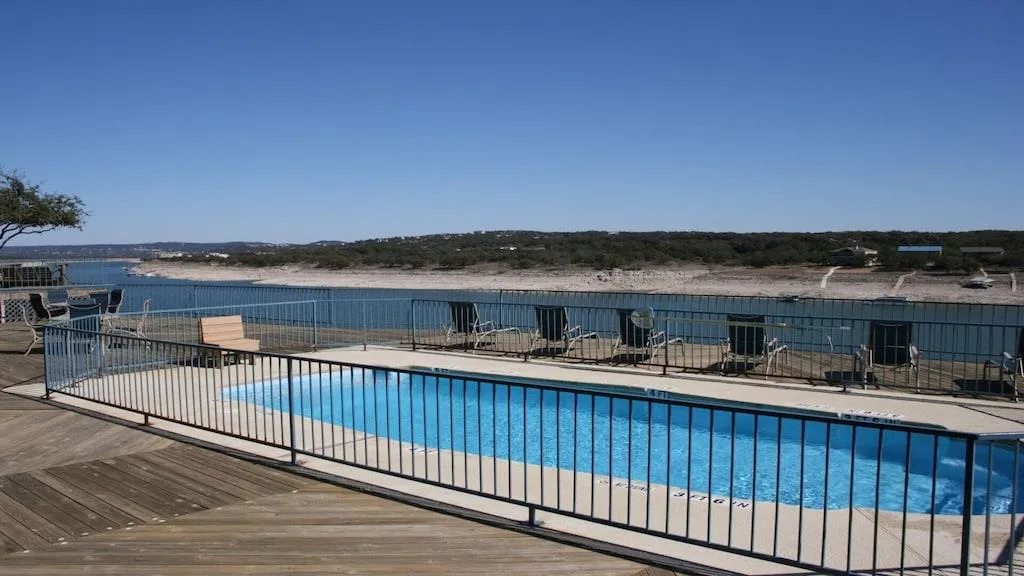 Photo 4 of 1601 JUDY LYNN DR #207