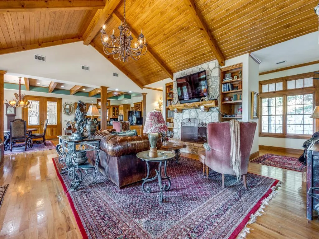 Photo 5 of 160 WIMBERLEY RANCH DR
