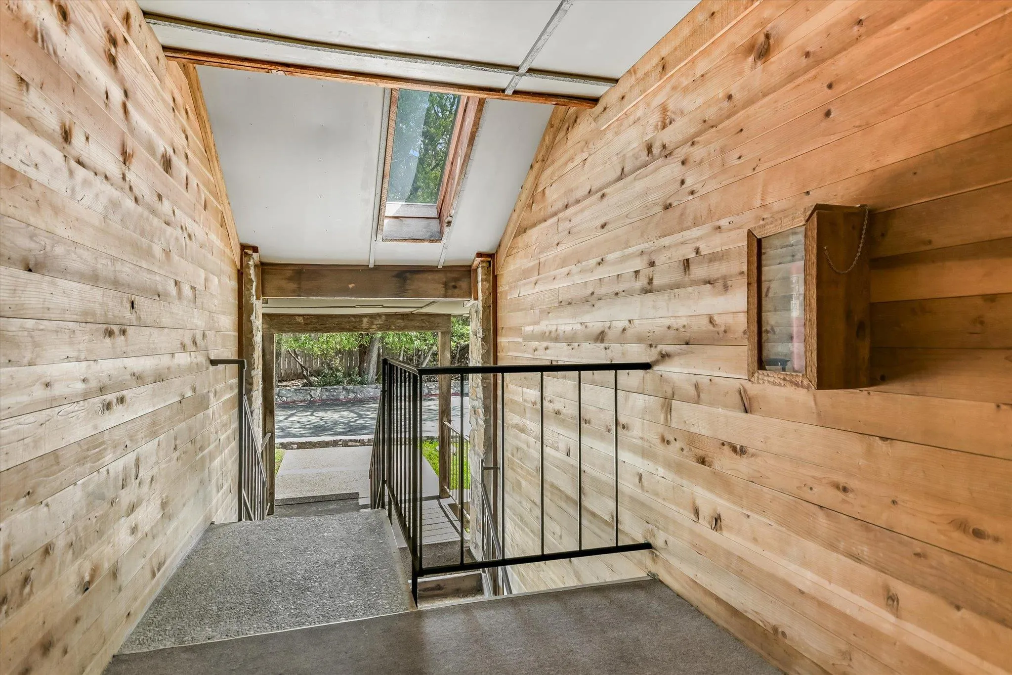 Photo 5 of 8200 NEELY DR #229