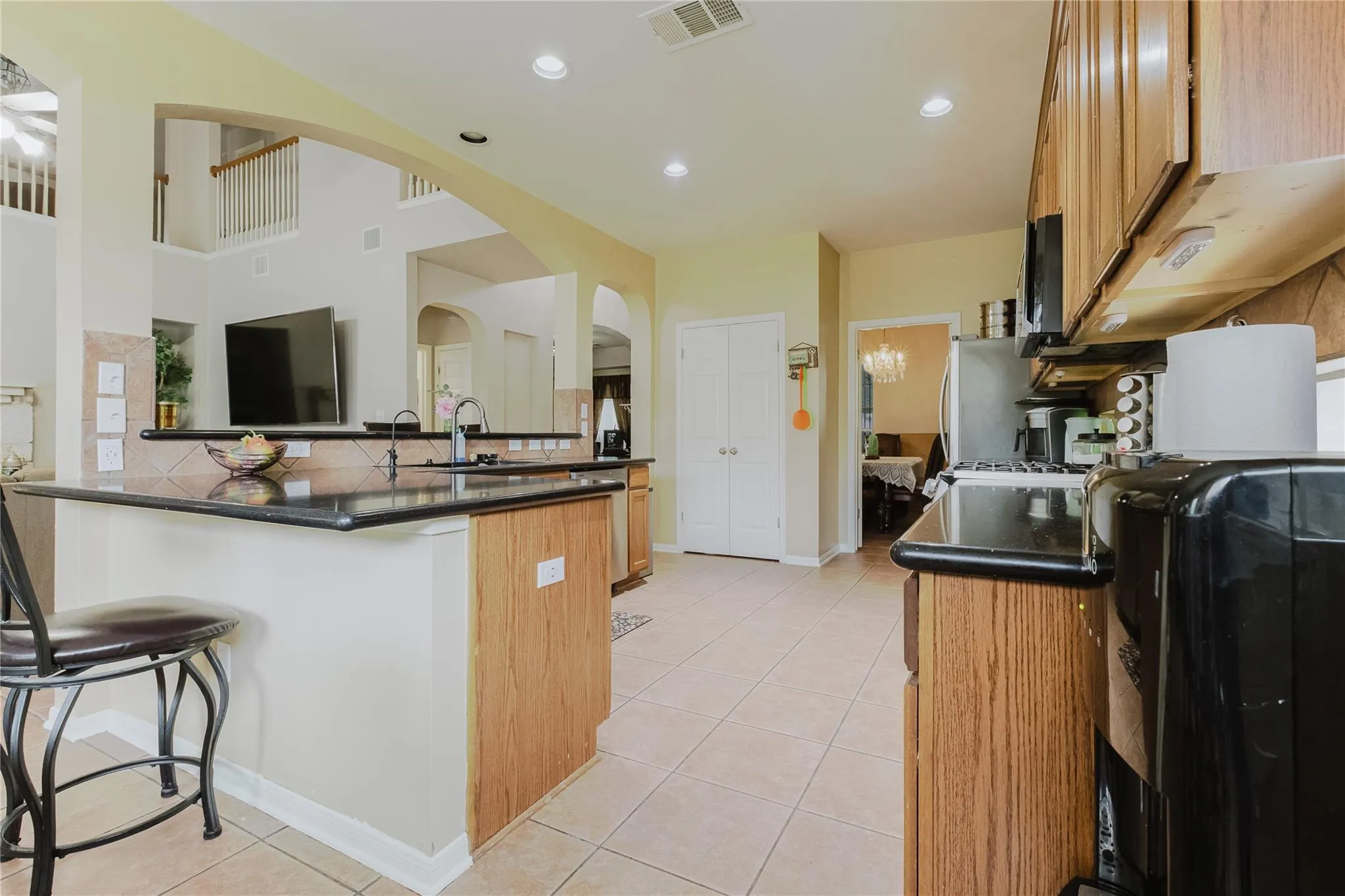 Photo 5 of 608 STANSTED MANOR DR