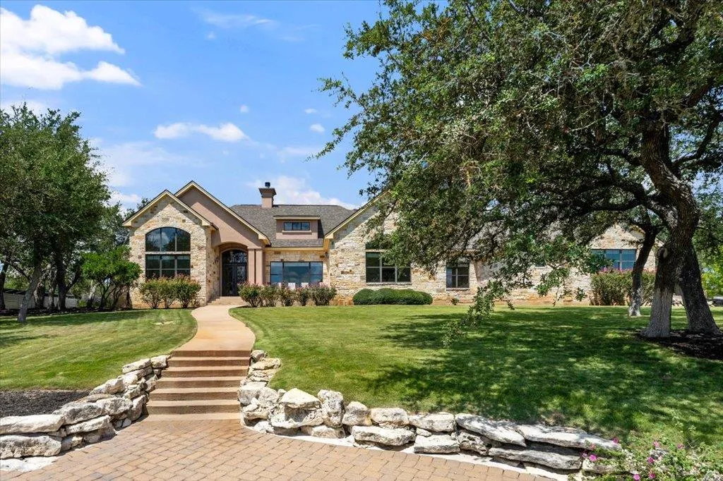 Photo of 1525 SPRINGLAKE DR, Dripping Springs, TX, 78620