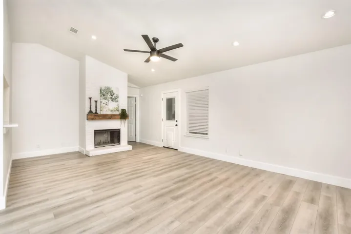 1504 Hollow Tree Blvd, Round Rock, Texas 78681