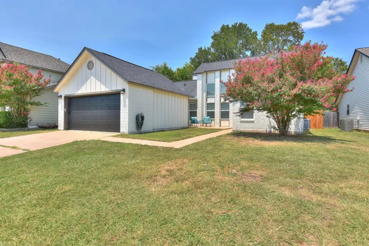 1504 Hollow Tree Blvd, Round Rock, Texas 78681
