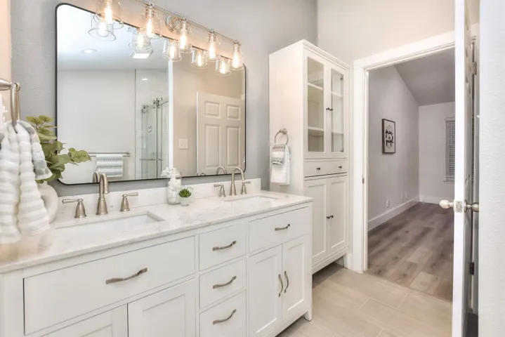 1504 Hollow Tree Blvd, Round Rock, Texas 78681