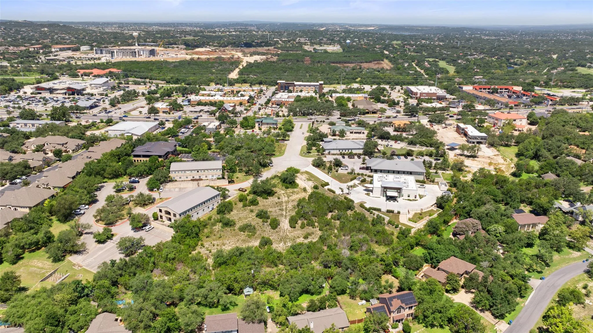 Photo of 9 LAKEWAY CENTRE CT, Lakeway, TX, 78734