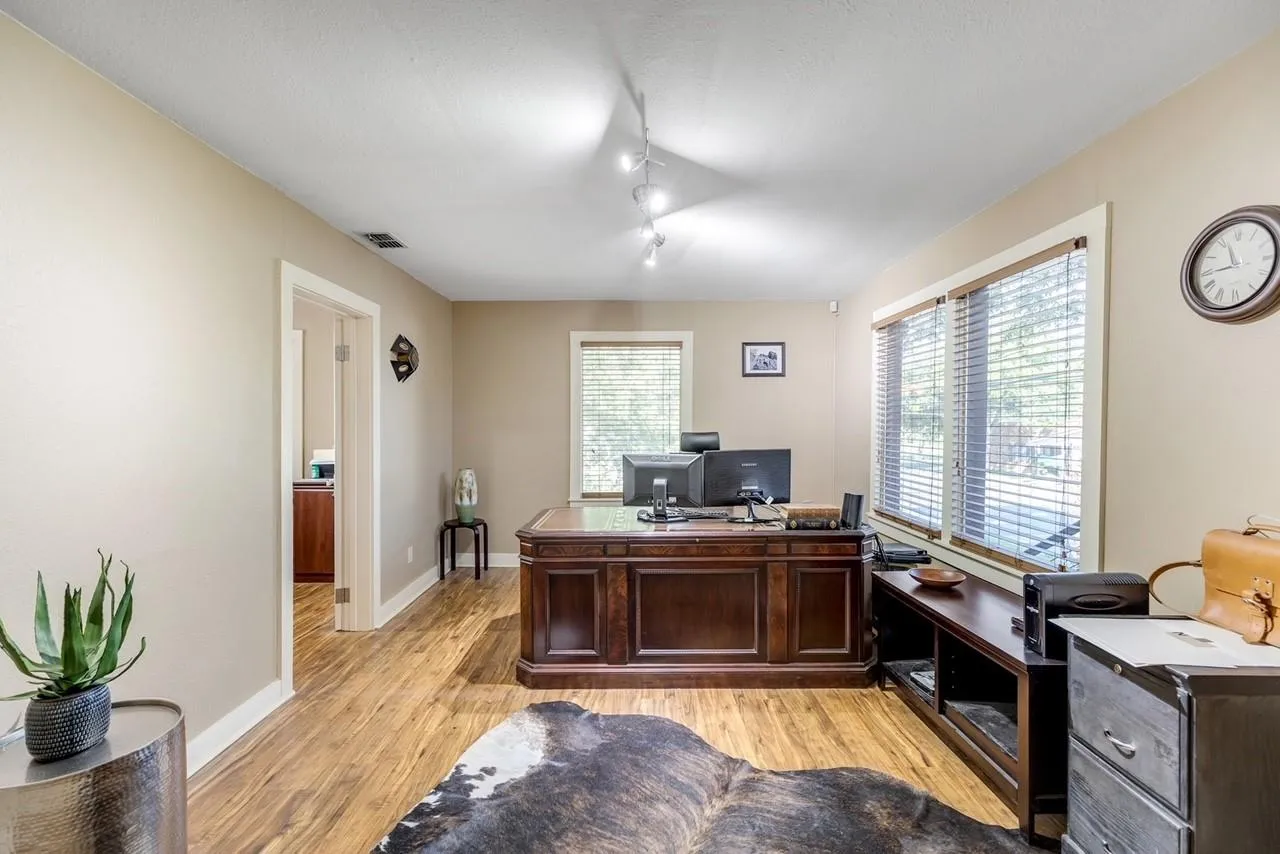 Photo 4 of 322 CHEATHAM ST