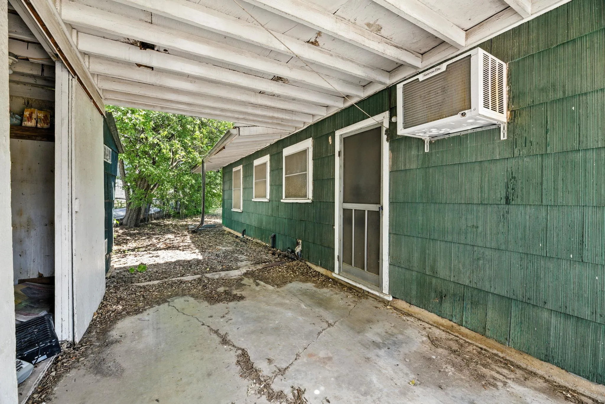 Photo 5 of 3709 TOWER VIEW CT