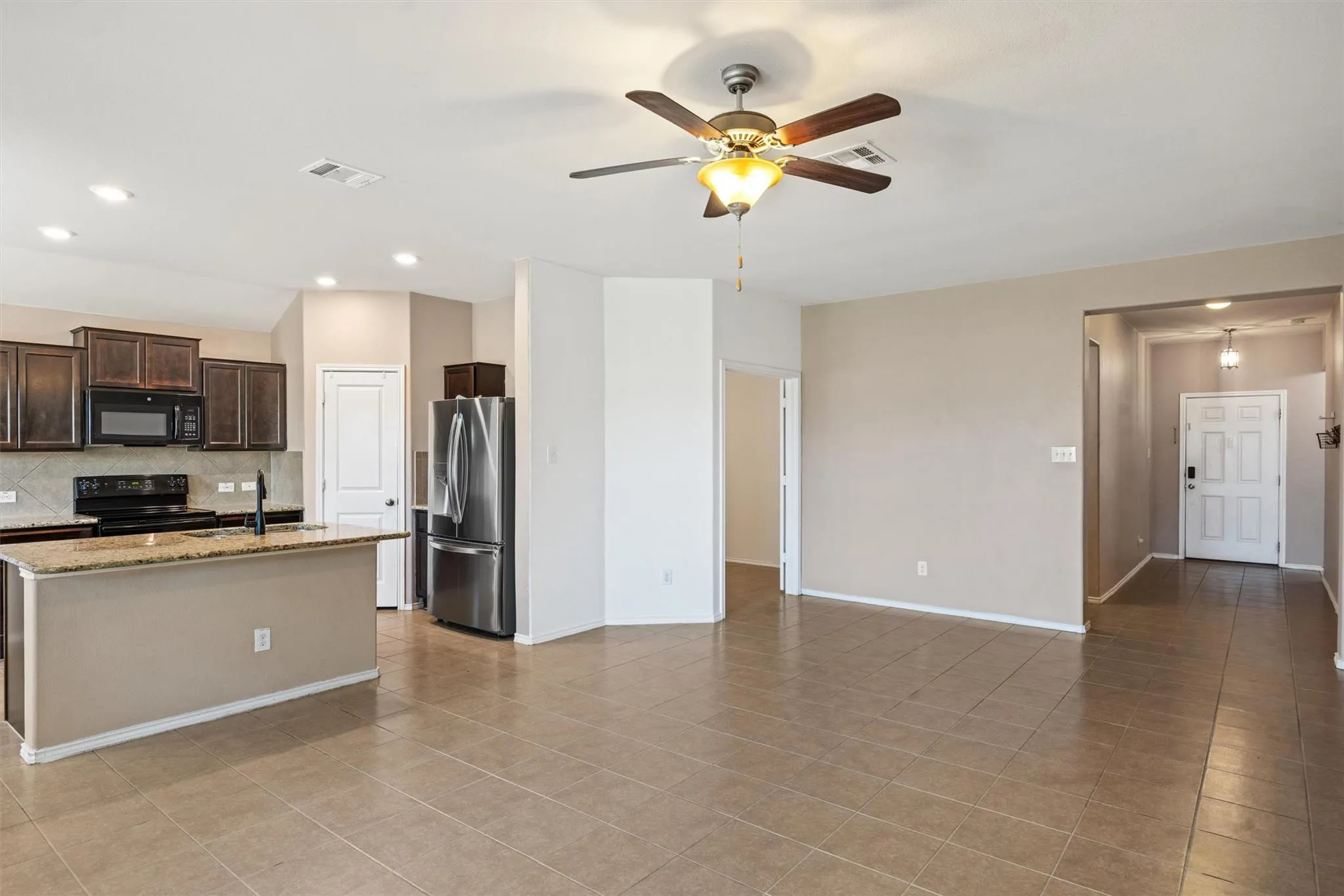 Photo 4 of 444 DRUSE LN