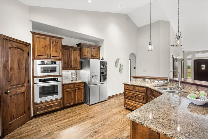 419 Spears Ranch Rd, Jarrell, Texas 76537