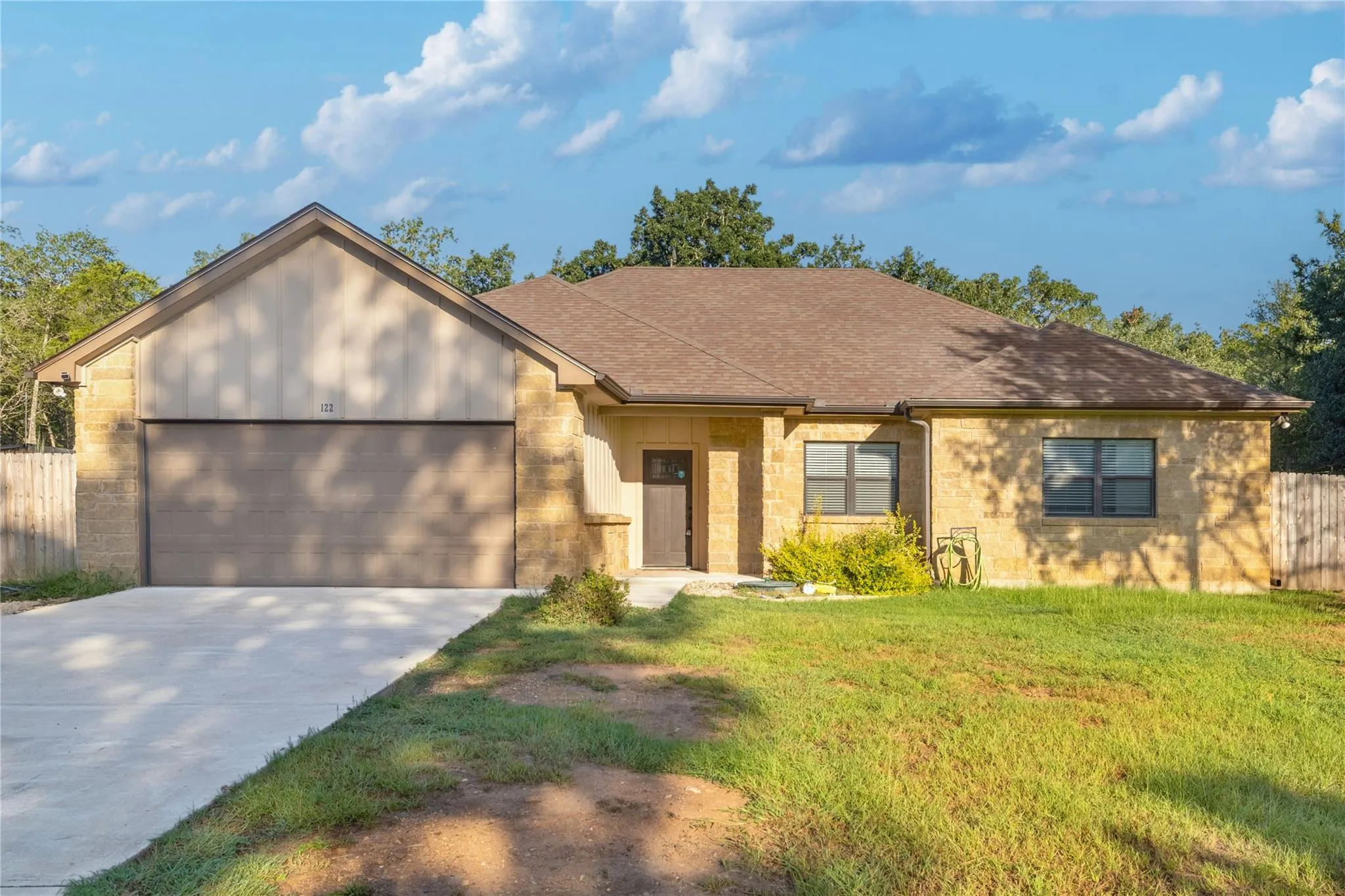 Photo of 122 N POHAKEA DR, Bastrop, TX, 78602