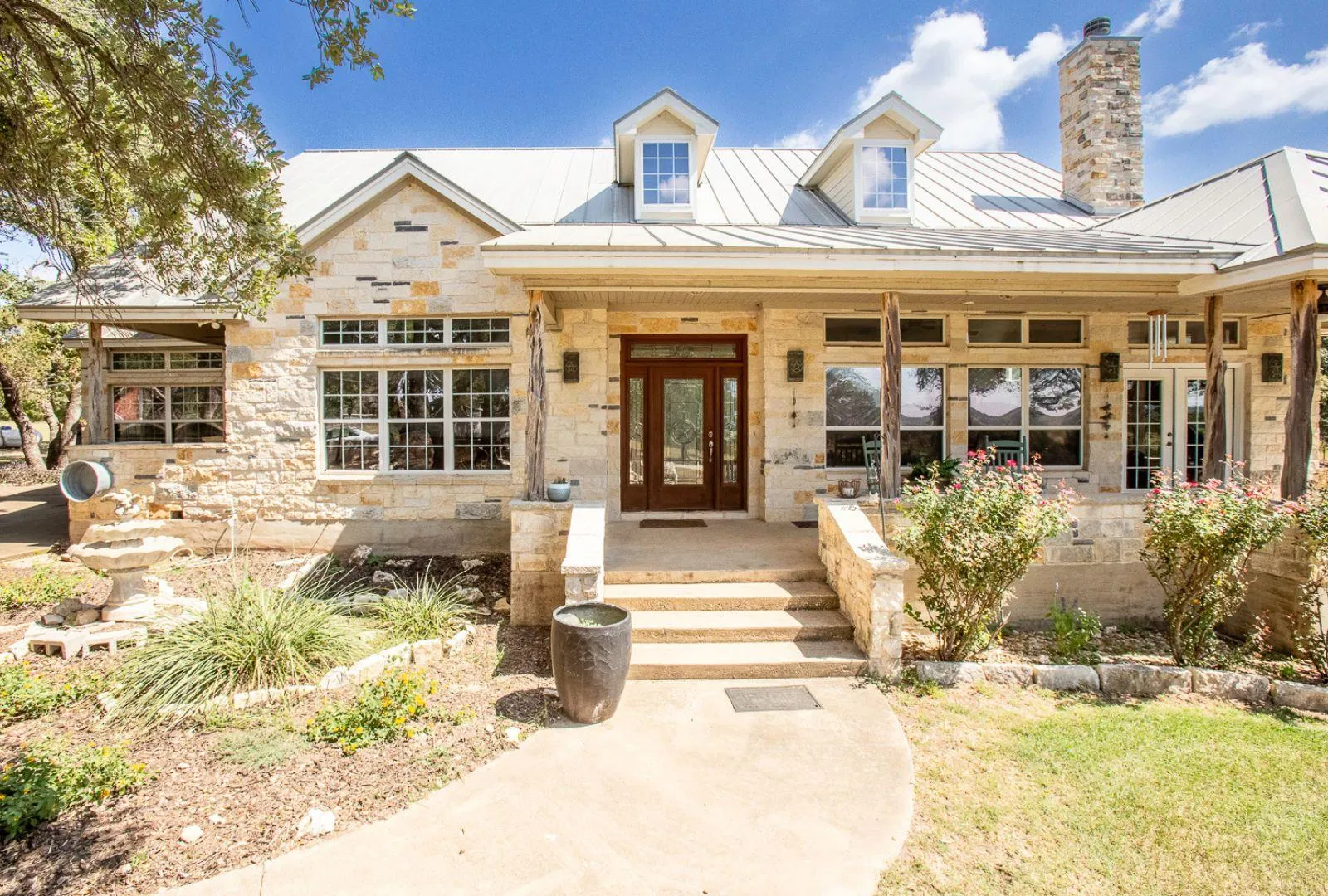 Photo of 2010 COUNTY ROAD 233, Florence, TX, 76527