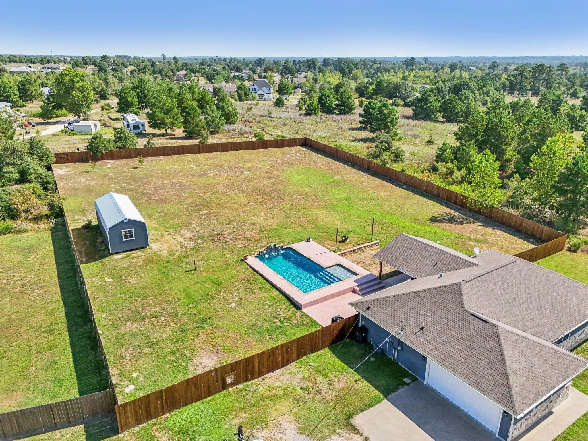 Photo 2 of 165 CATTLEMENS DR