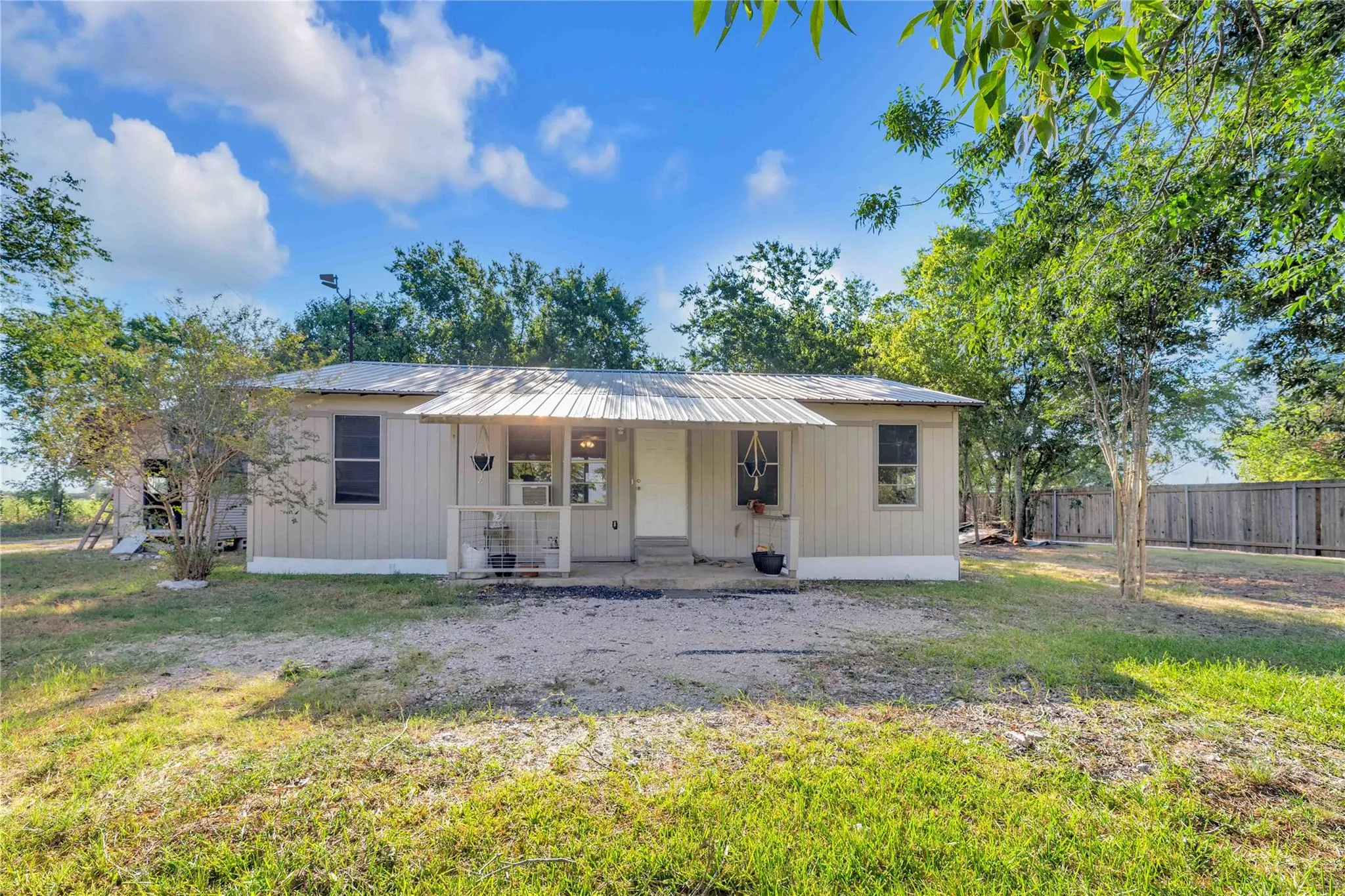 Photo of 20235 ENGELMANN LN, Manor, TX, 78653