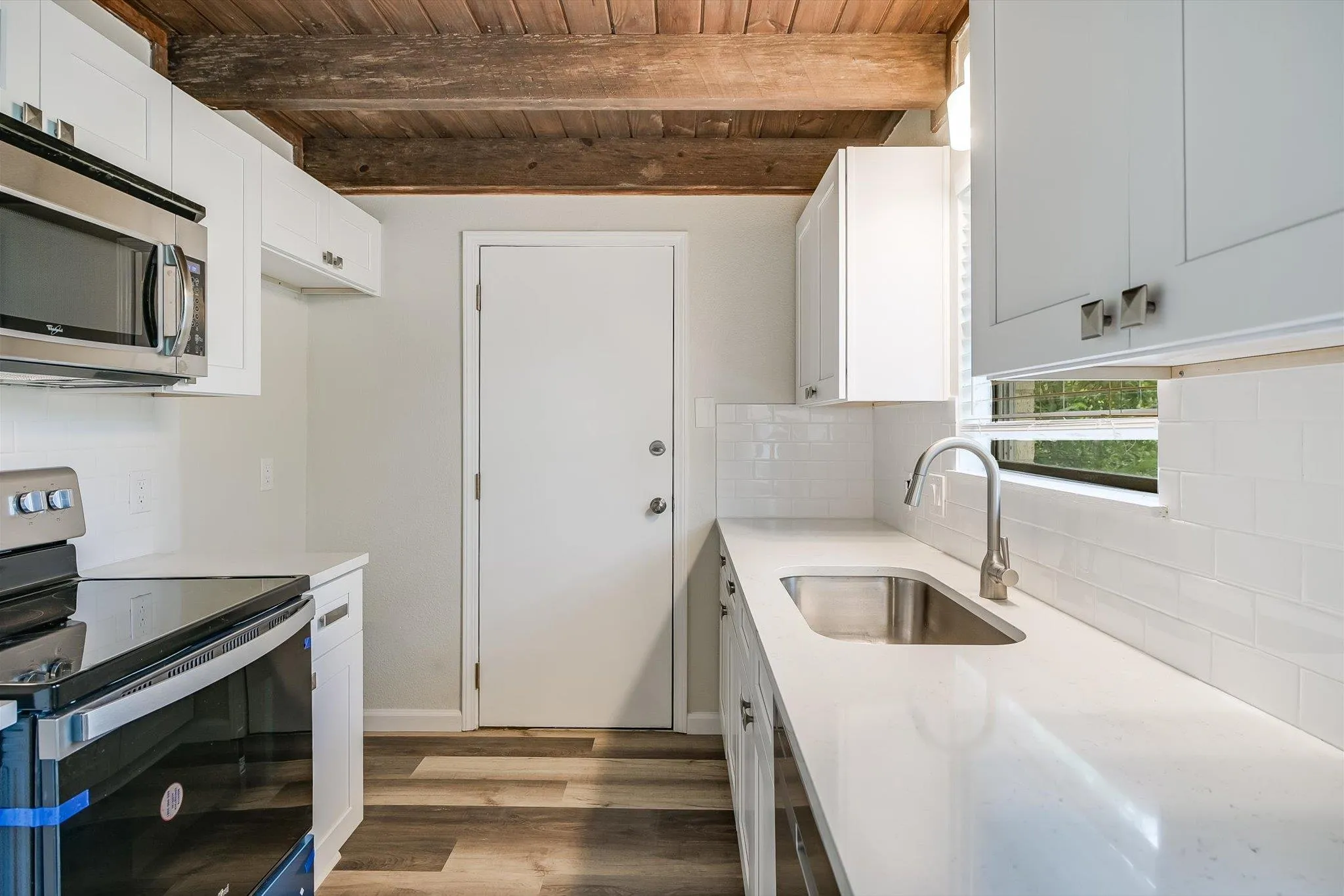 Photo 5 of 745 E OLTORF ST E #201