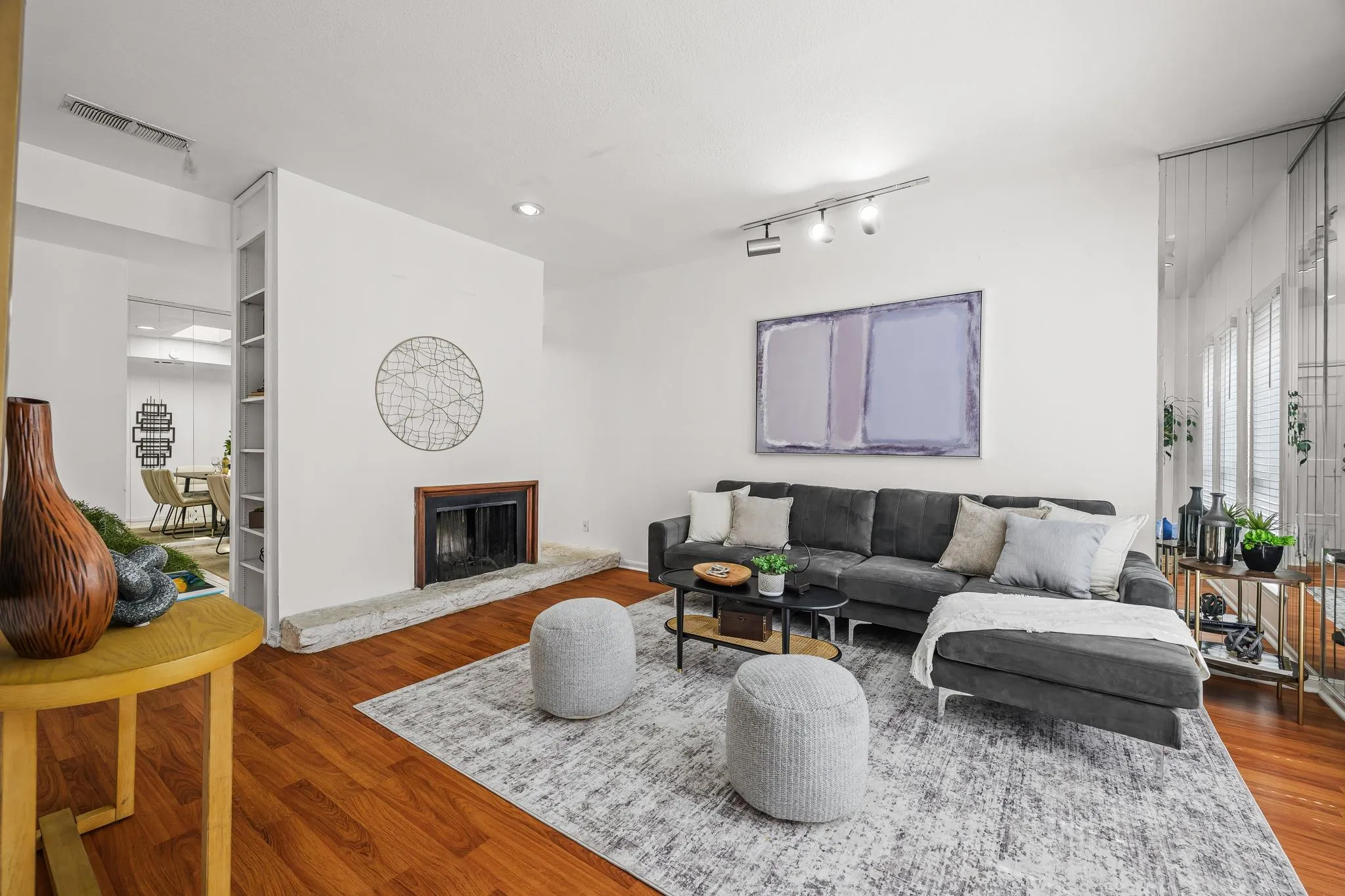 Photo 2 of 2529 RIO GRANDE ST #12