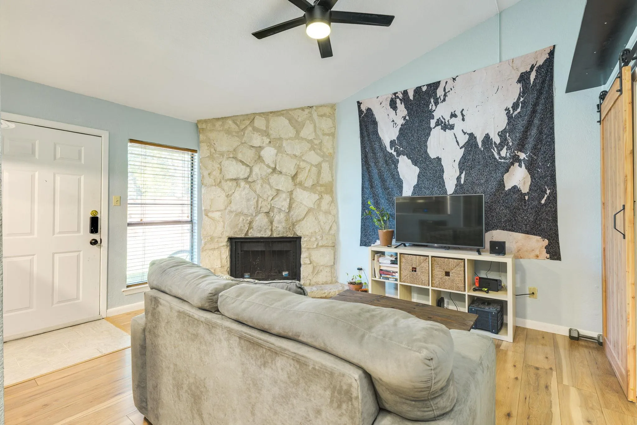 Photo 5 of 4307 1ST ST S #101