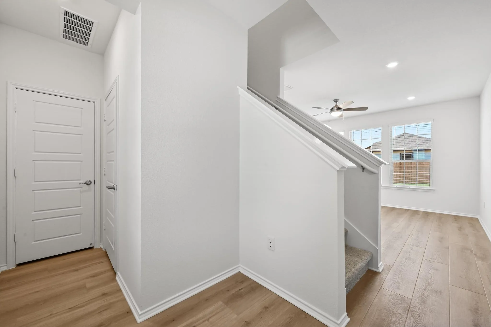Photo 4 of 12023 SAGRADA ST