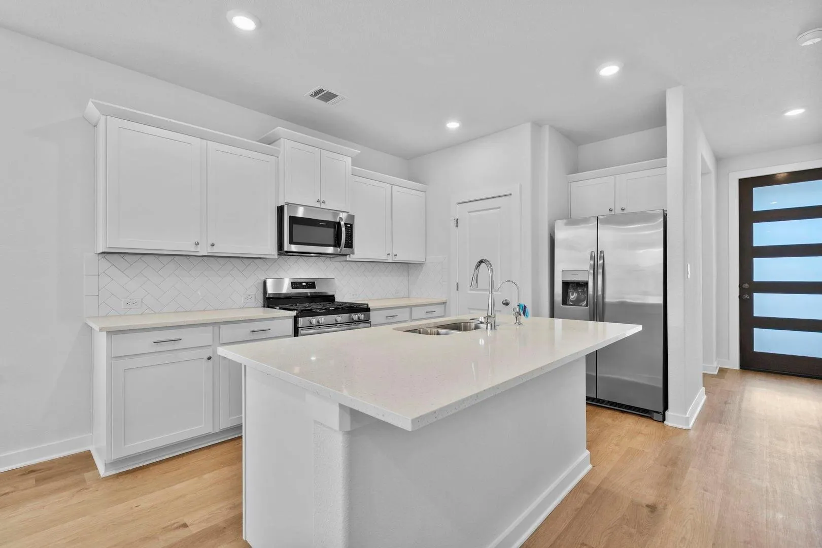 Photo 4 of 193 WEAVER LN LN
