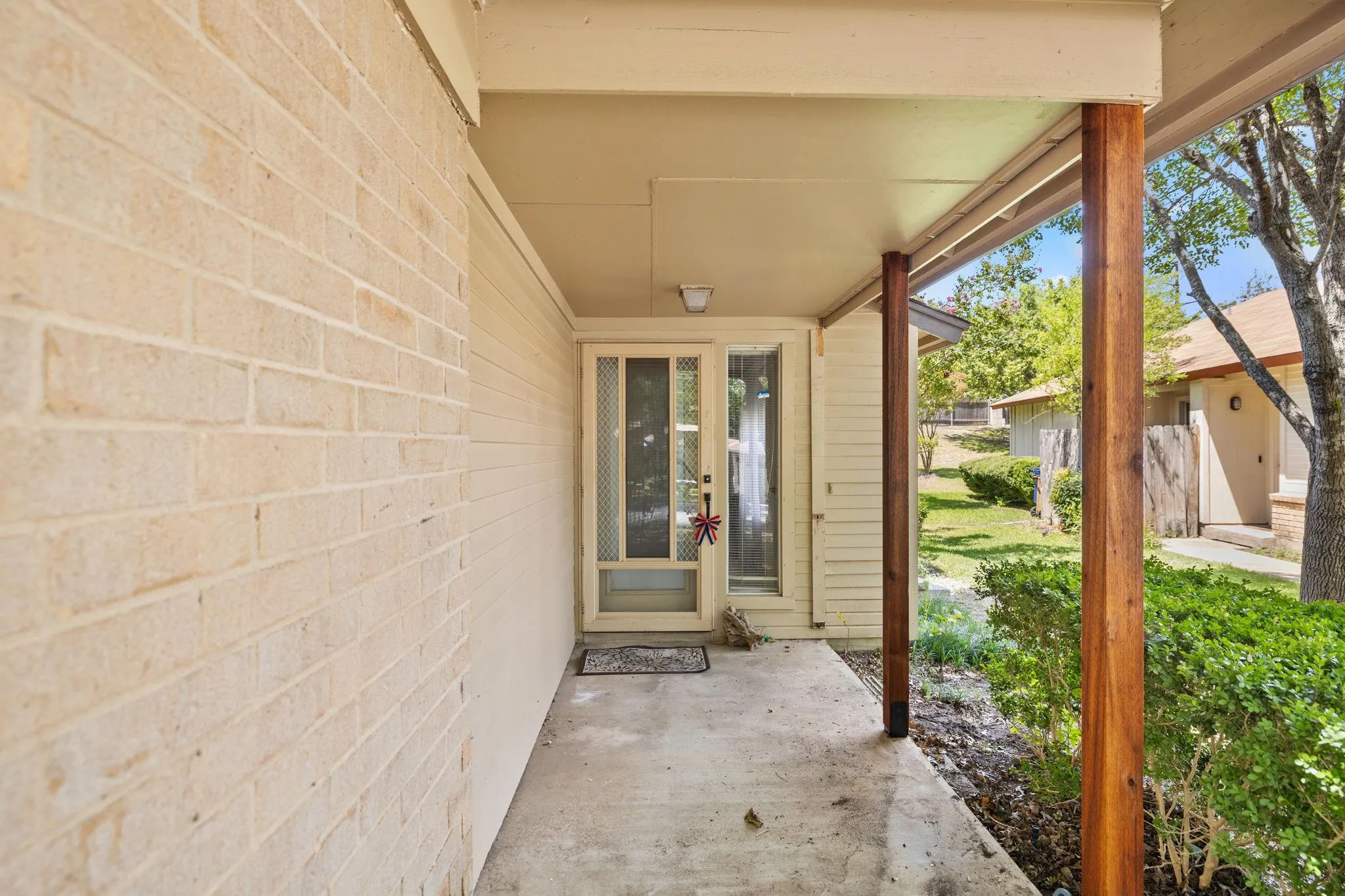 Photo 4 of 11716 NORWEGIAN WOOD DR
