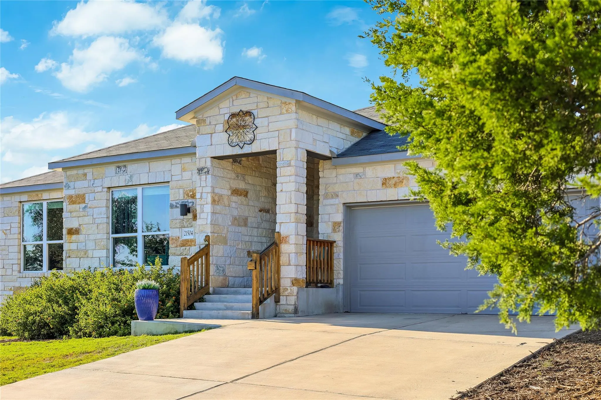 Photo of 21504 SANTA DOMINGO LN, Lago Vista, TX, 78645