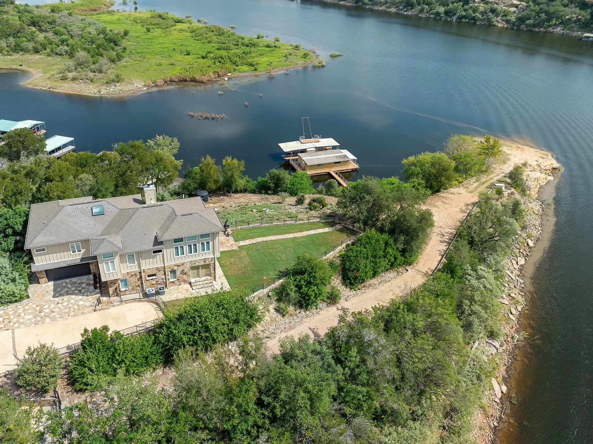 Photo of 25300 PEDERNALES POINT DR, Spicewood, TX, 78669