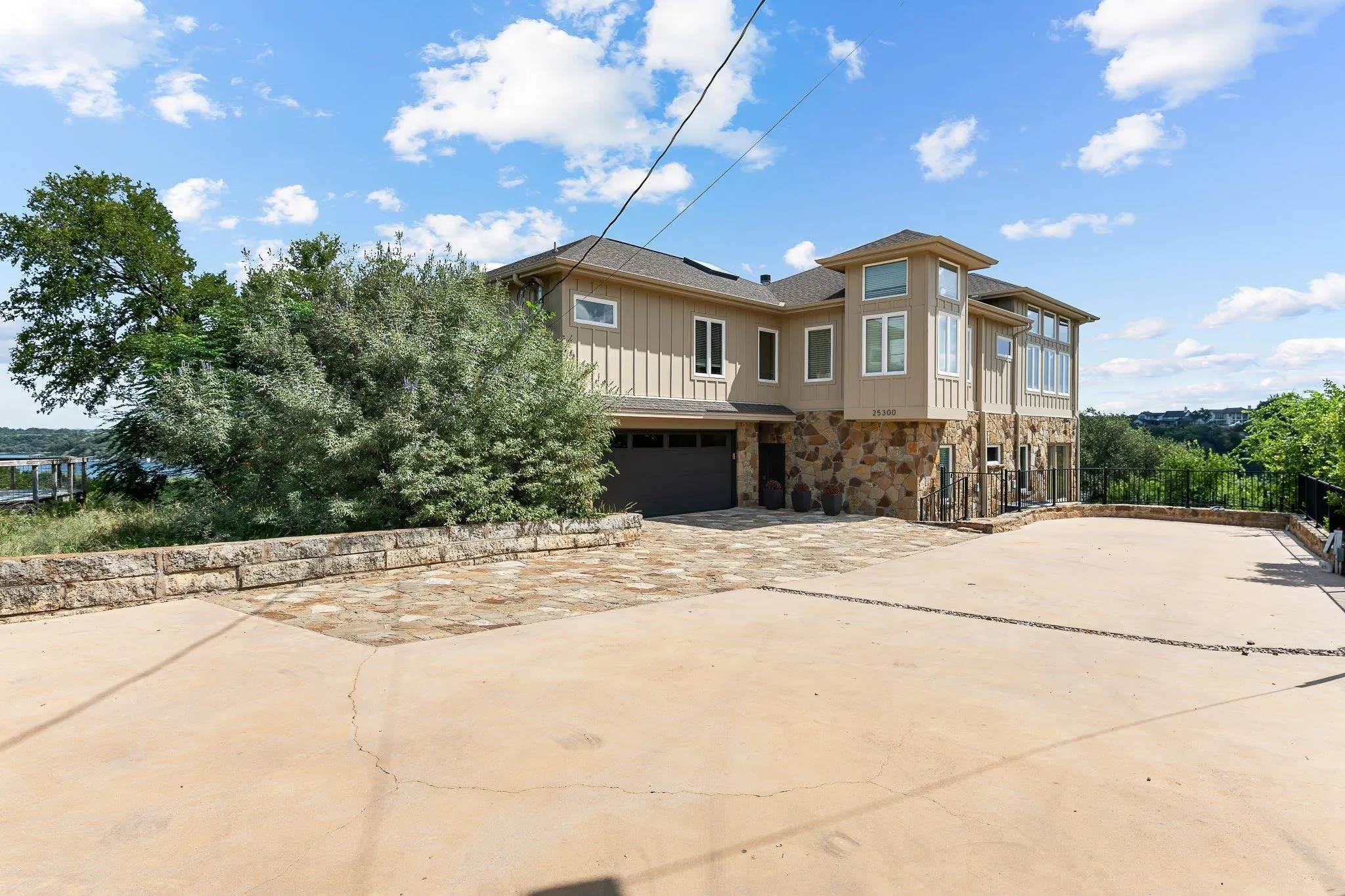 Photo 5 of 25300 PEDERNALES POINT DR