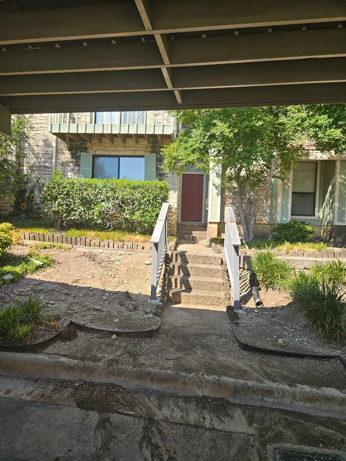 Photo 4 of 500 HESTERS CROSSING RD #110