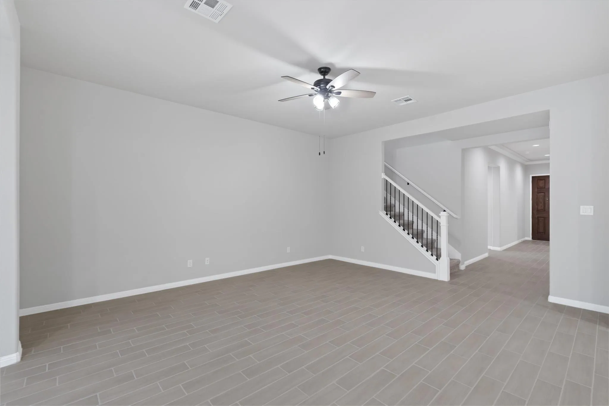 Photo 5 of 136 SCENIC HILLS CIR