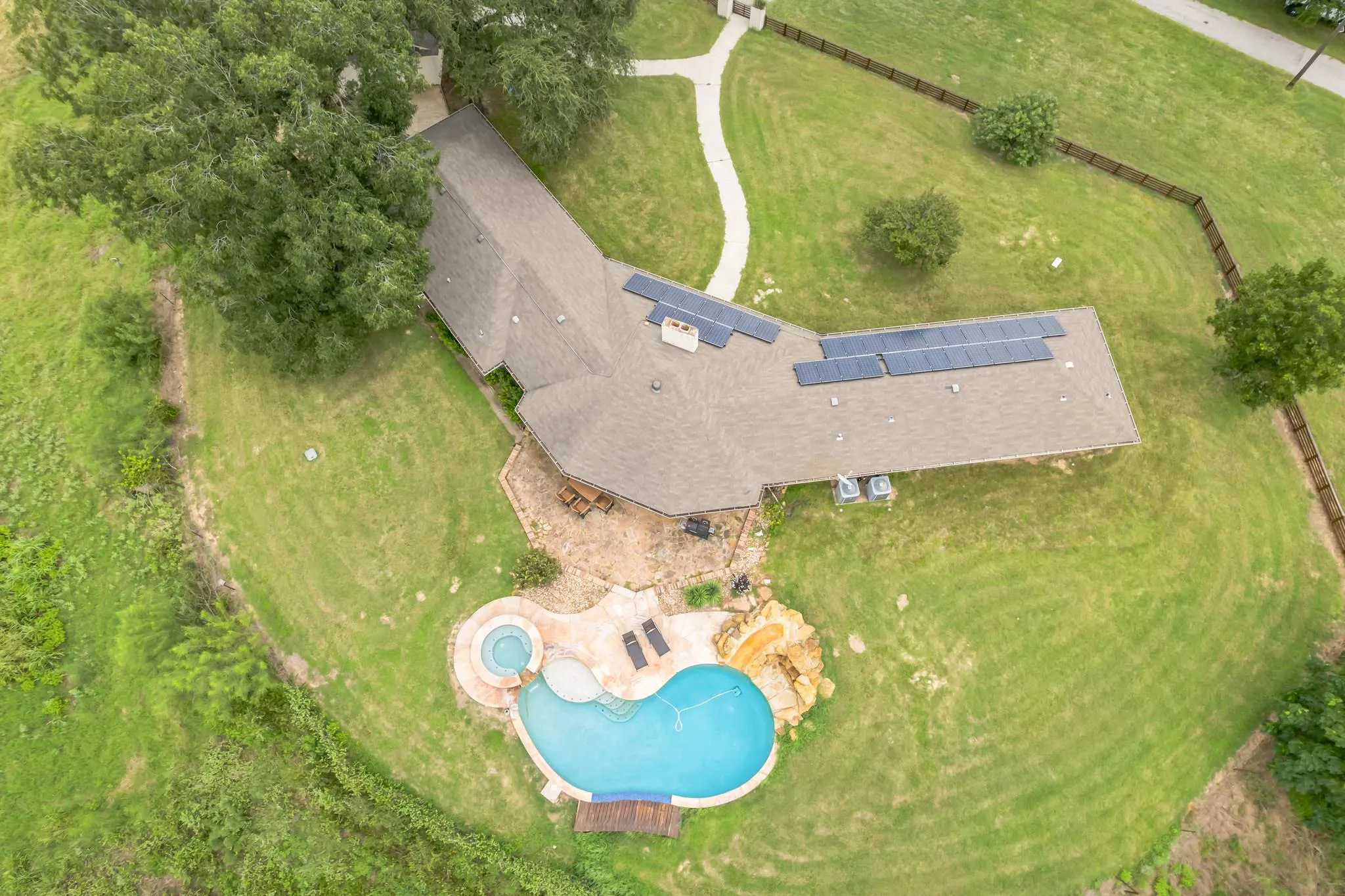 Photo 3 of 520 DOUBLE EAGLE RANCH DR