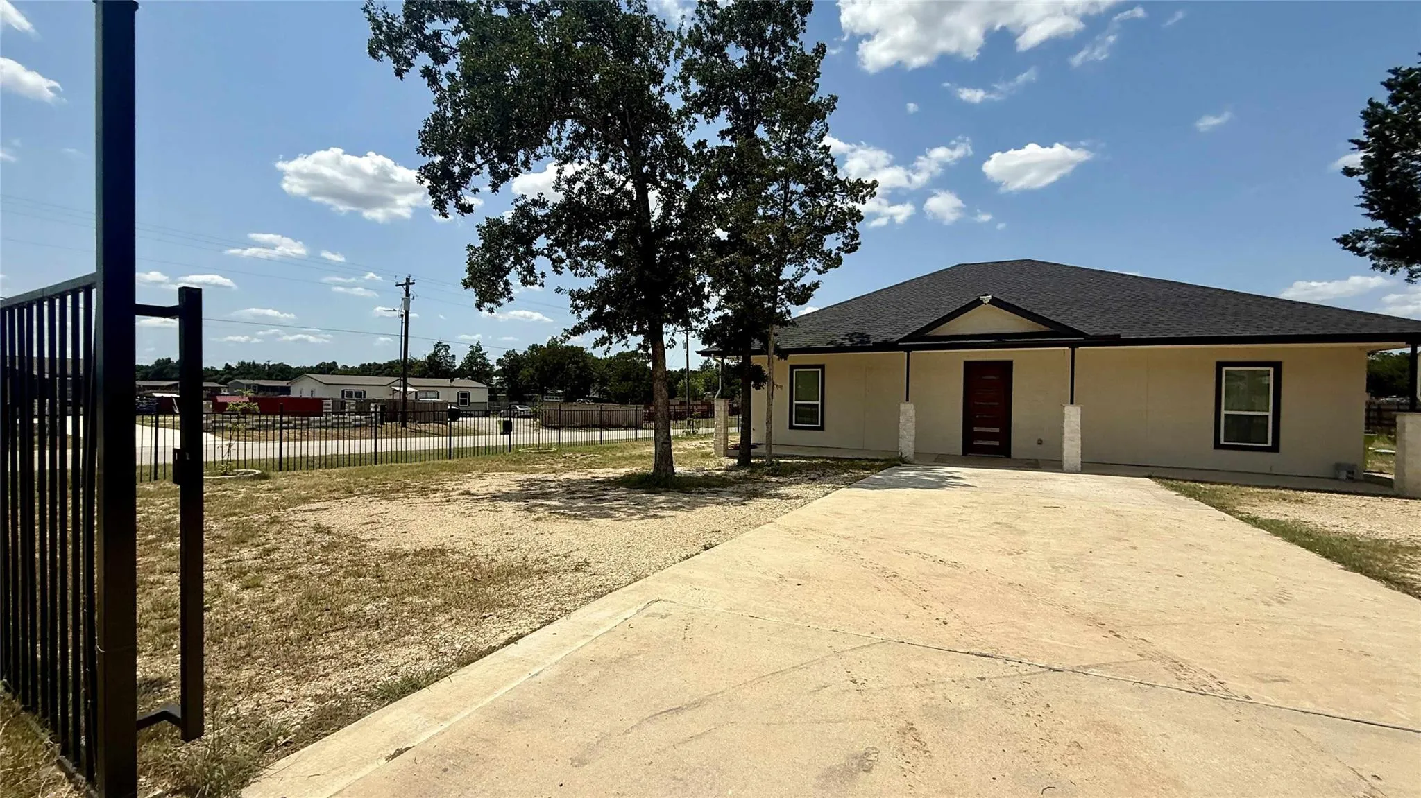 Photo of 146 BUENA FORTUNA RD, Elgin, TX, 78621