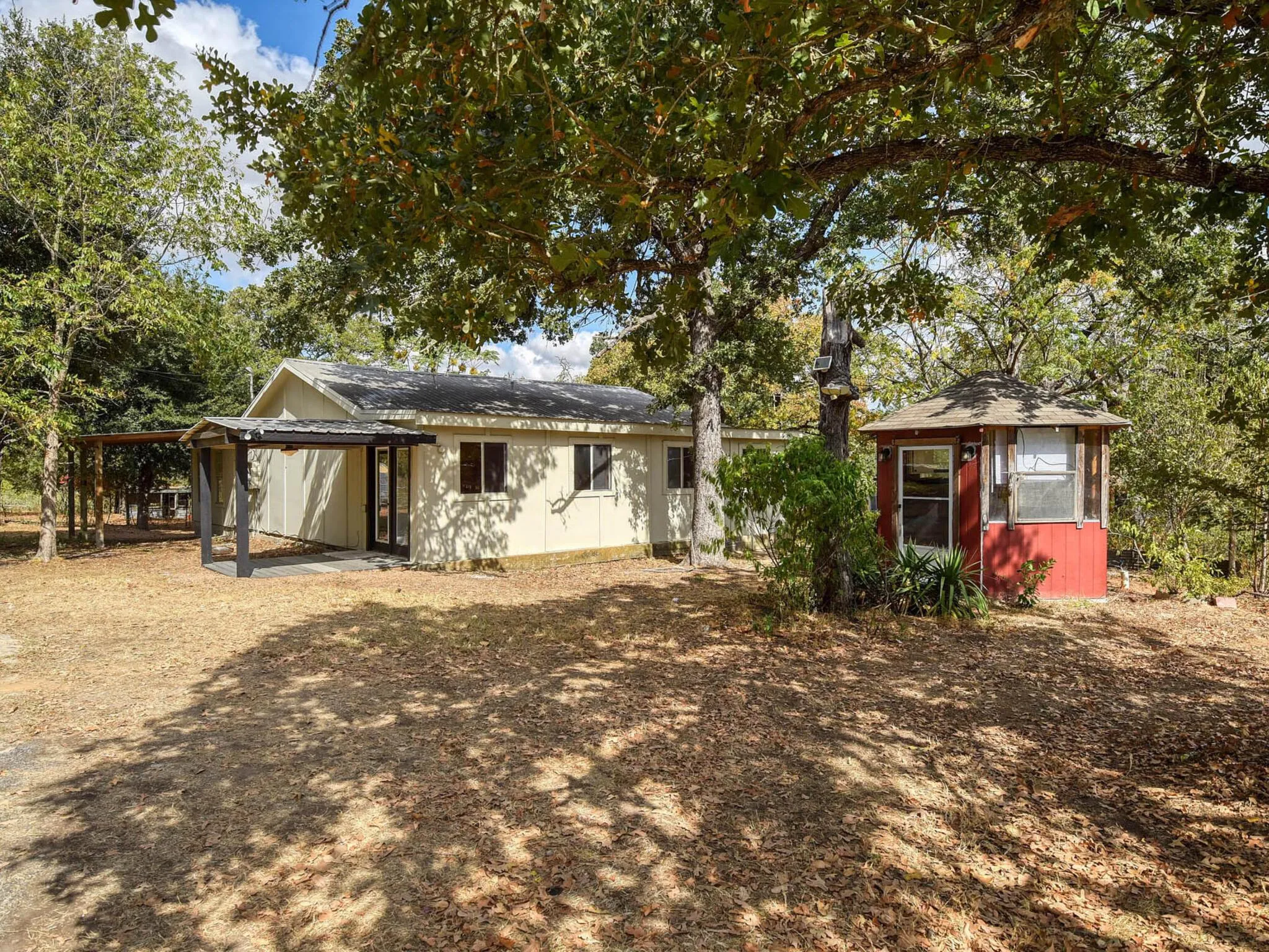 Photo of 176 LACY DR, Elgin, TX, 78621