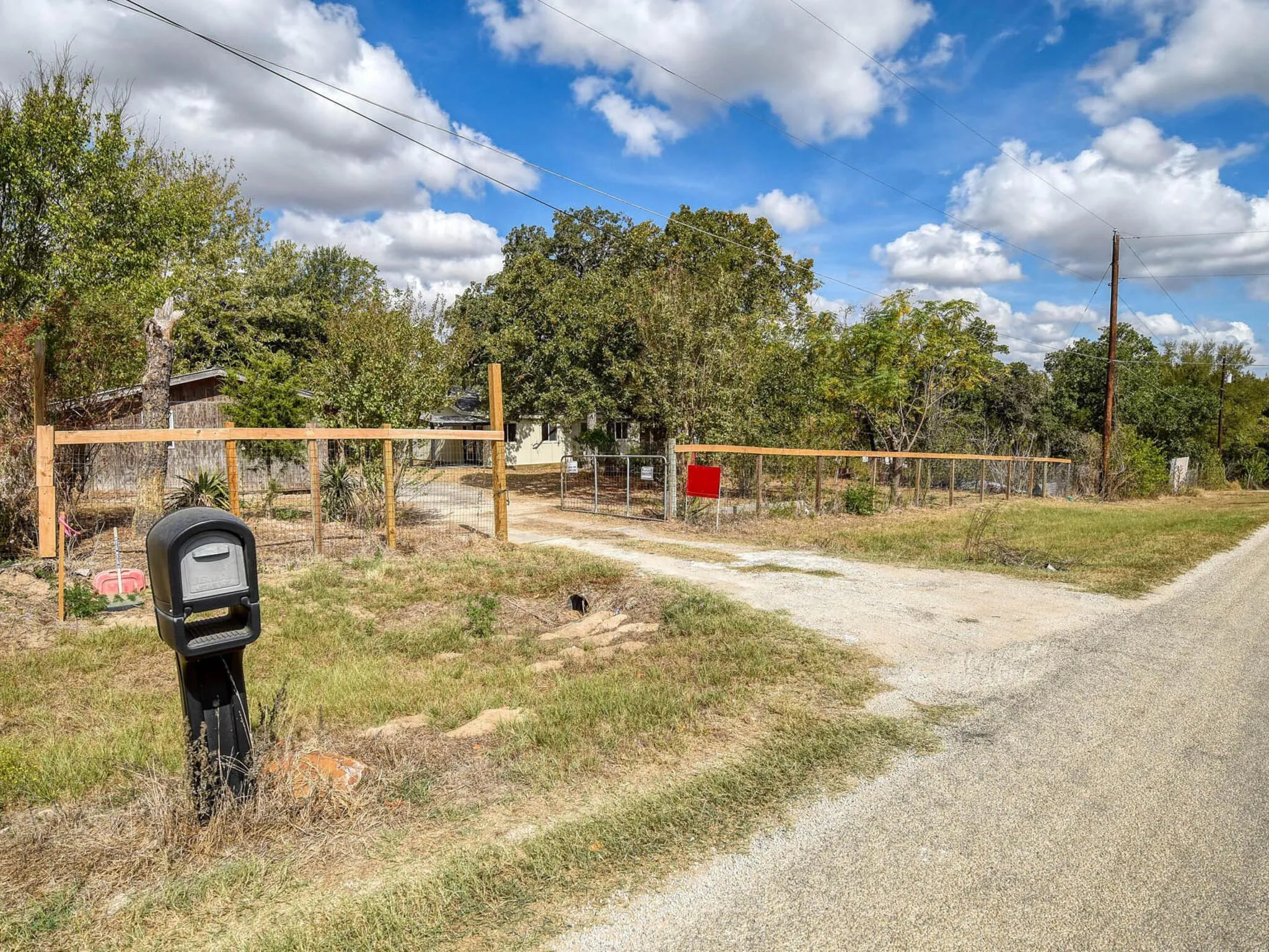 Photo 3 of 176 LACY DR