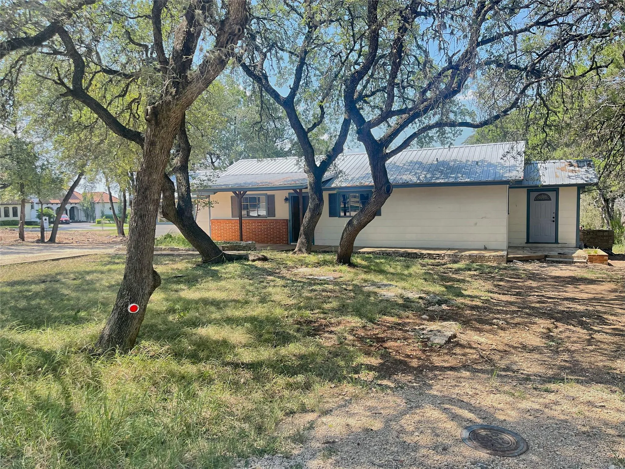 Photo 3 of 300 STONE RIDGE DR