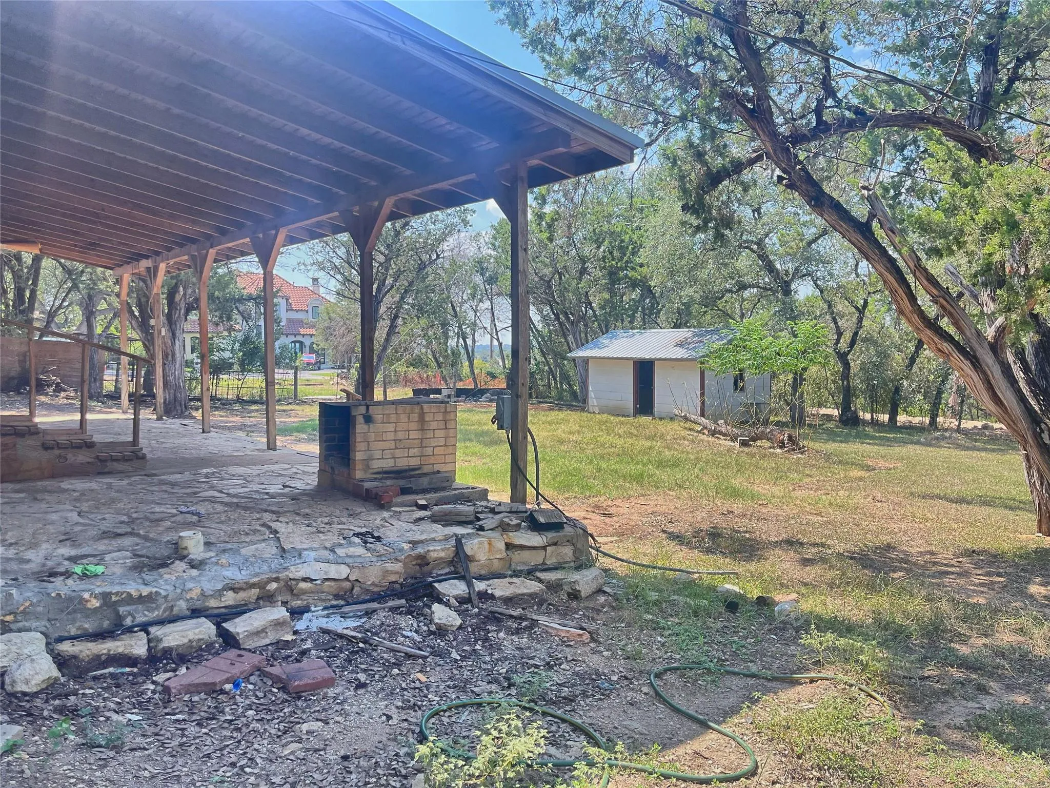 Photo 4 of 300 STONE RIDGE DR
