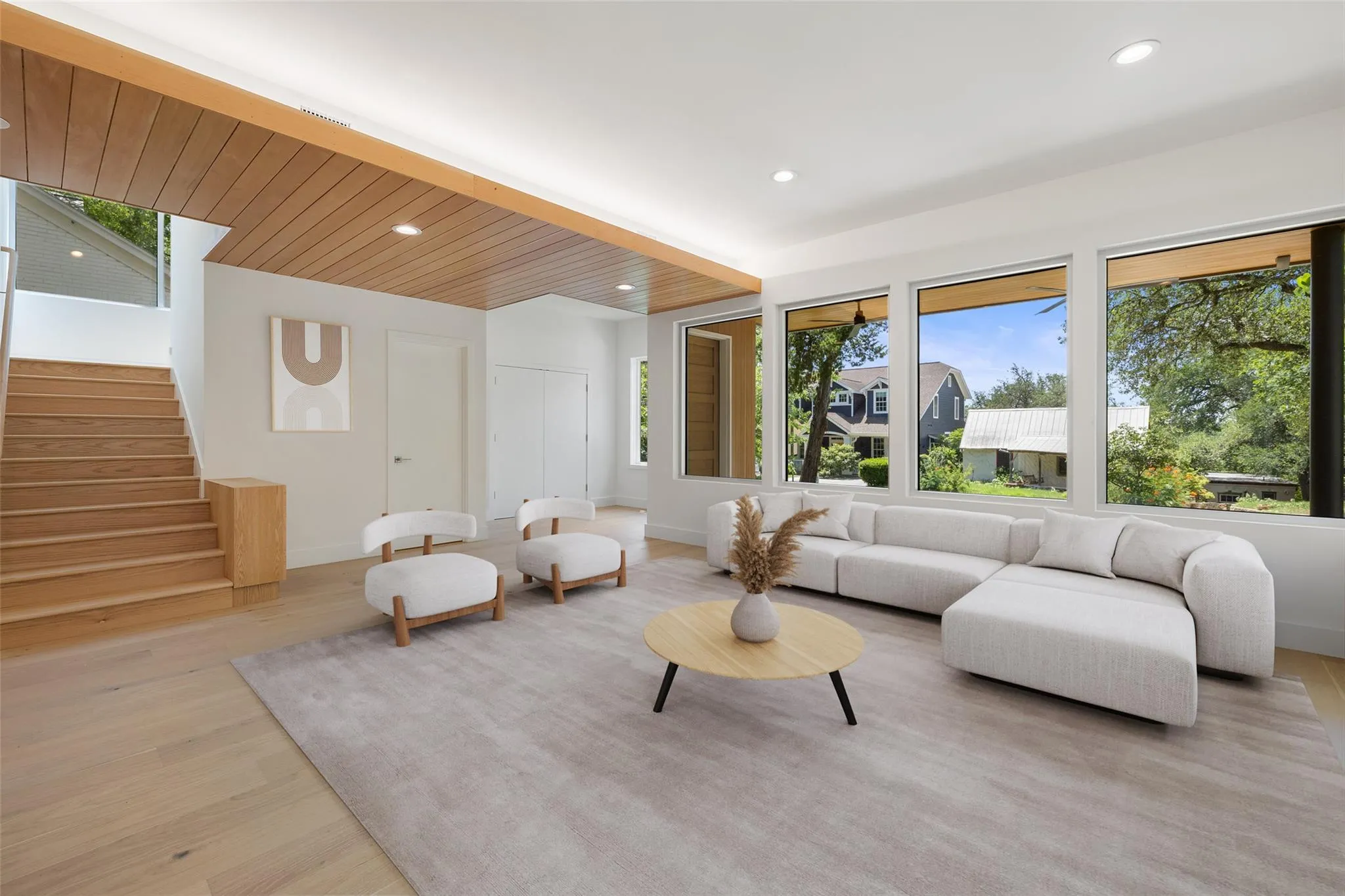 Photo 4 of 1503 ALTA VISTA AVE