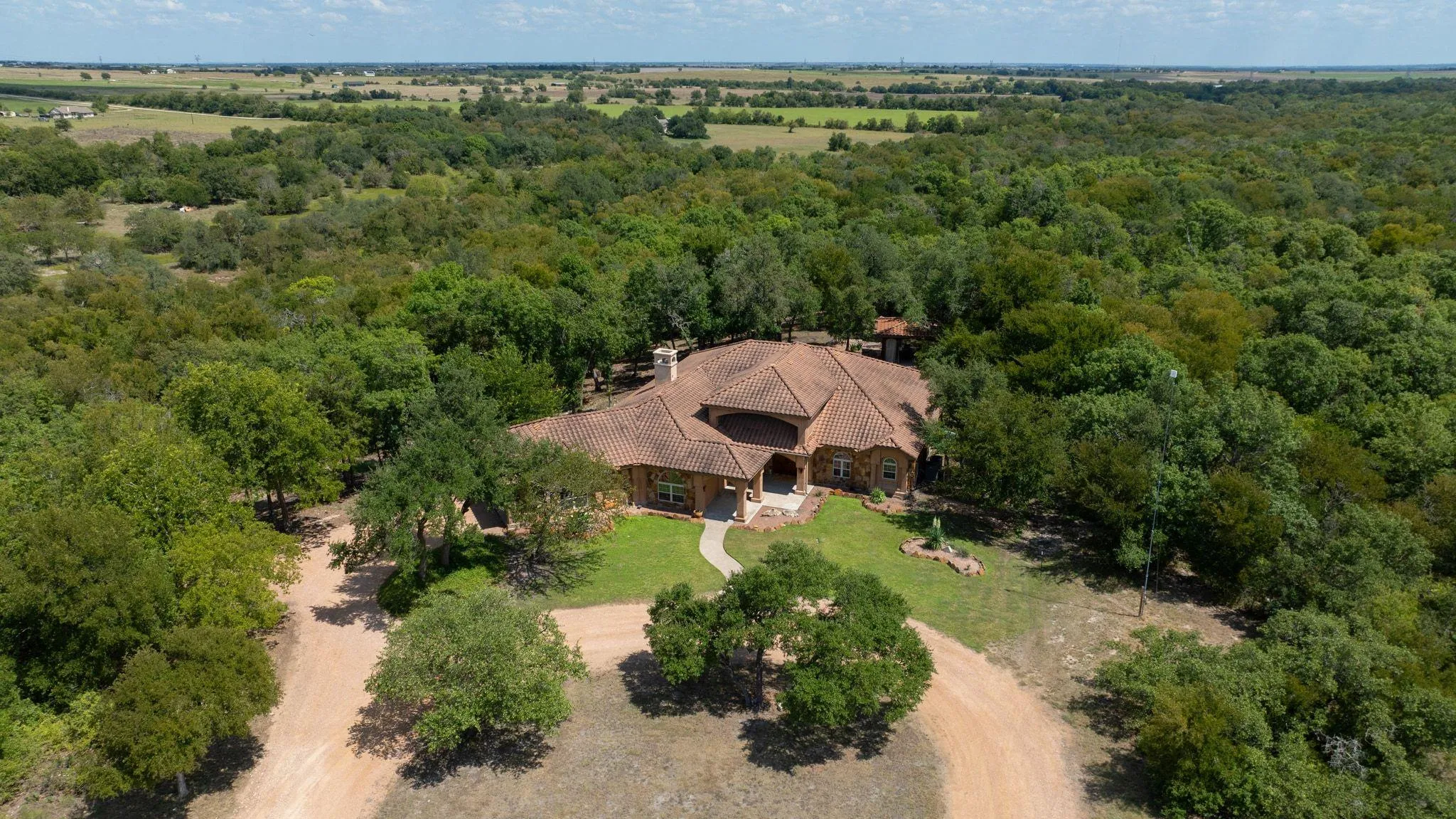 Photo of 1120 REDBIRD RD, Georgetown, TX, 78626