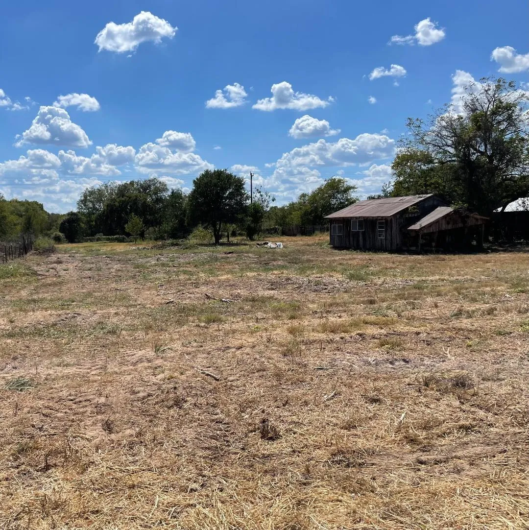 Photo of 000 YOUNG RD, Smithville, TX, 78957