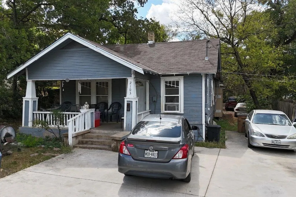 Photo of 2103 E 12TH ST, Austin, TX, 78702