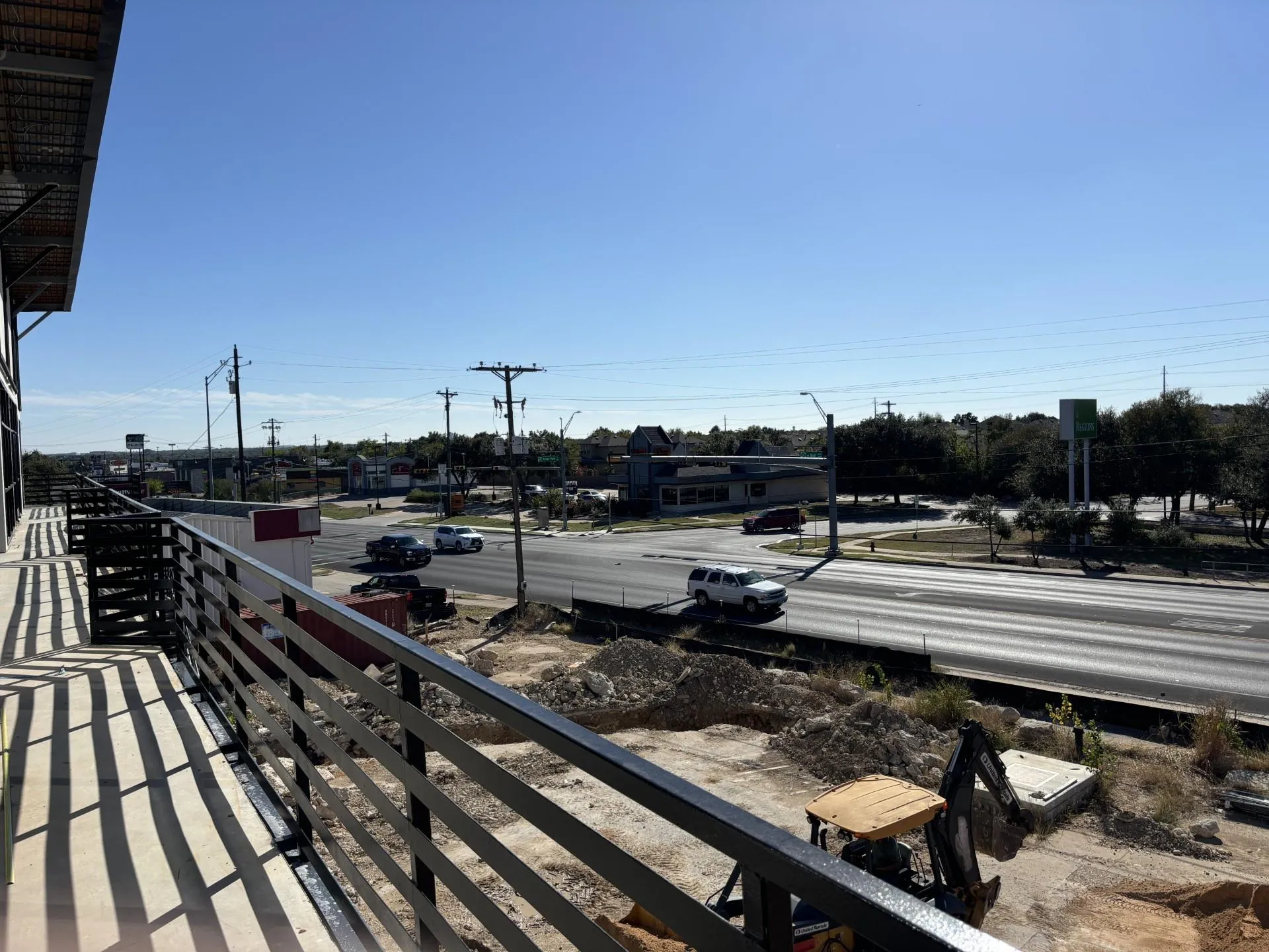 Photo 4 of 430 NORTH BELL BLVD