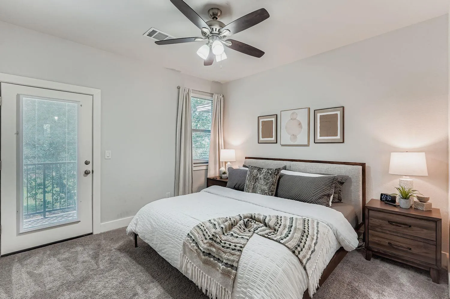 Photo 5 of 18803 HOGAN CIR #14