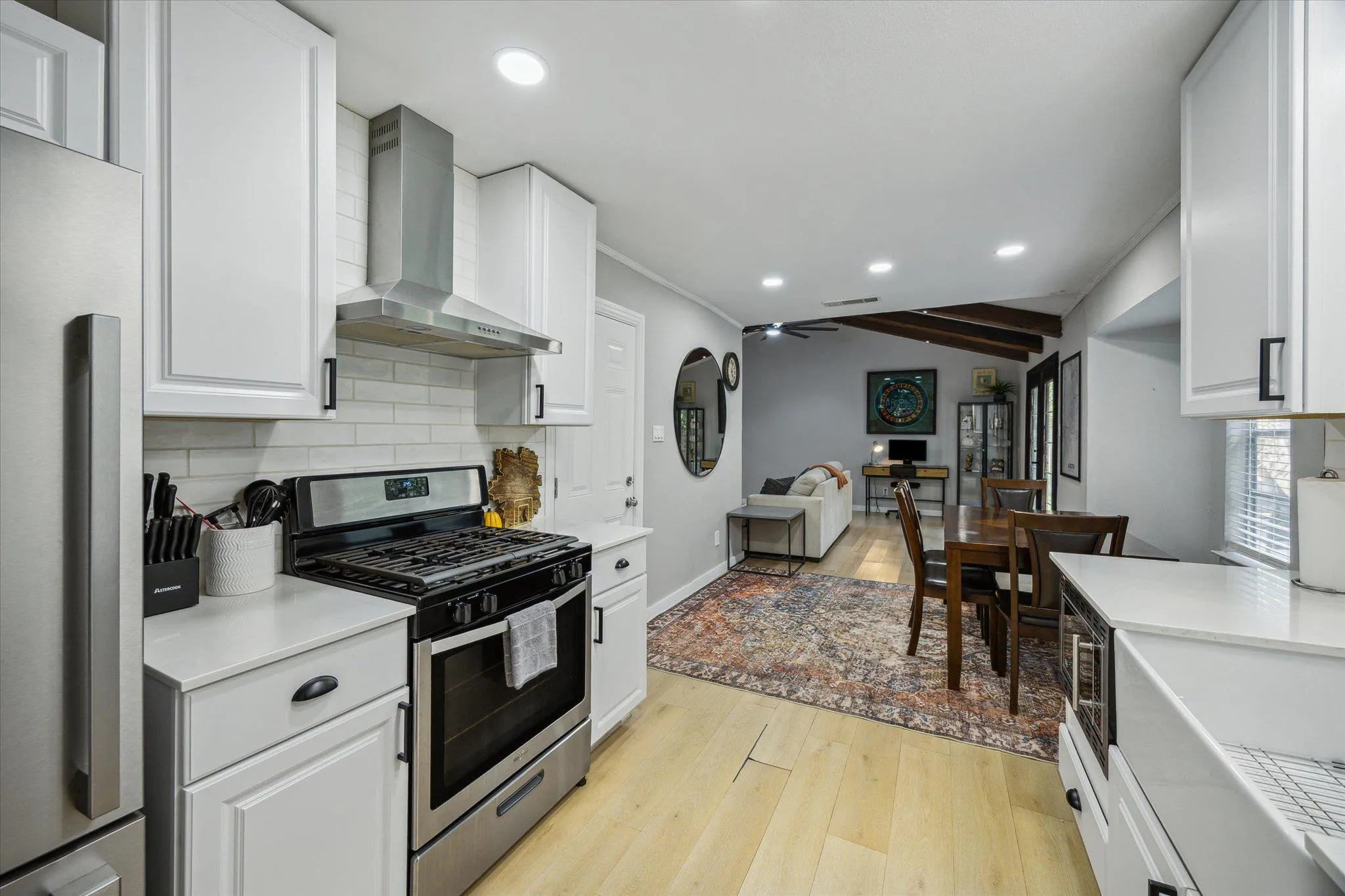 Photo 3 of 10414 QUAIL RIDGE DR