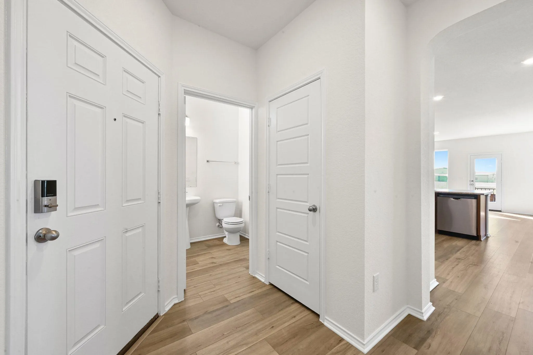 Photo 4 of 13333 KINCANE DR