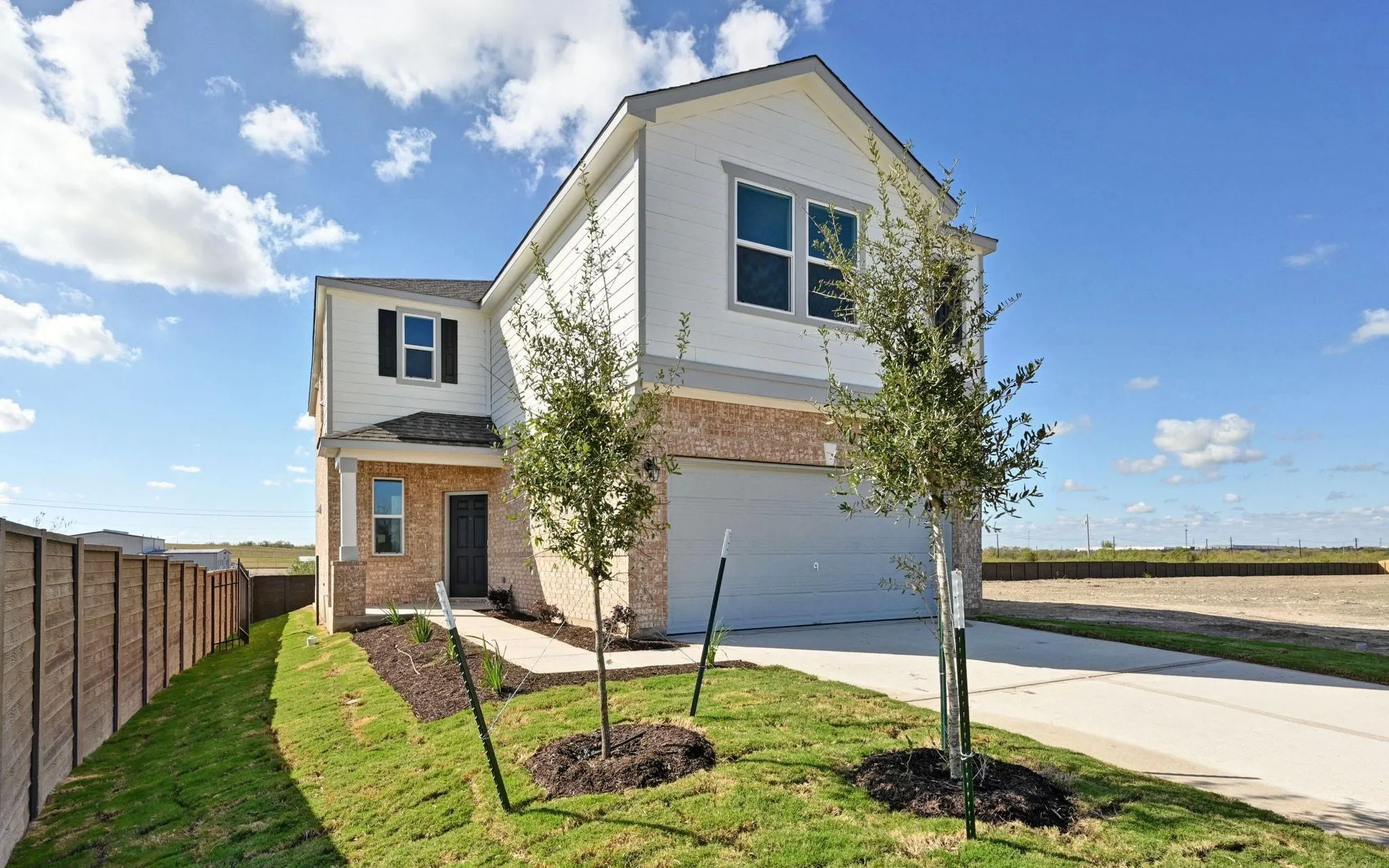 Photo 2 of 13333 KINCANE DR