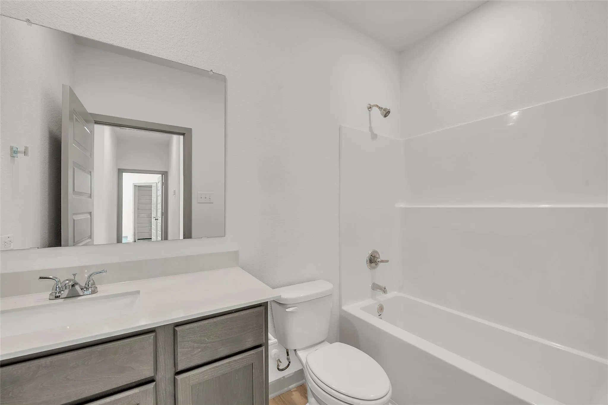 Photo 5 of 270 BOATRIGHT BLVD