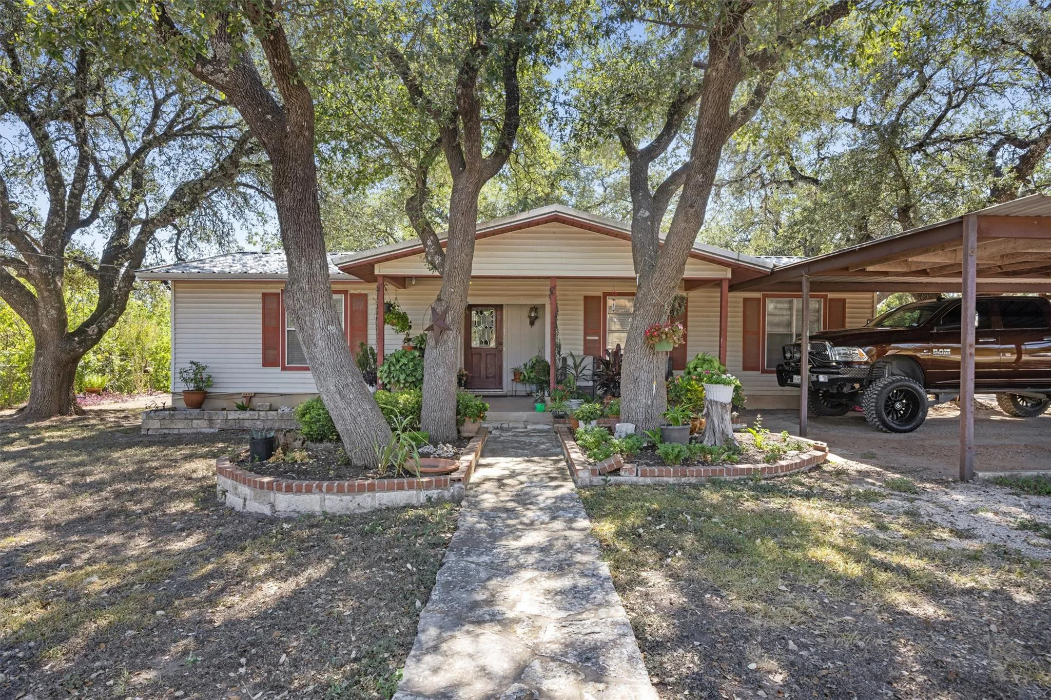 Photo 3 of 14705 DEBBA DR
