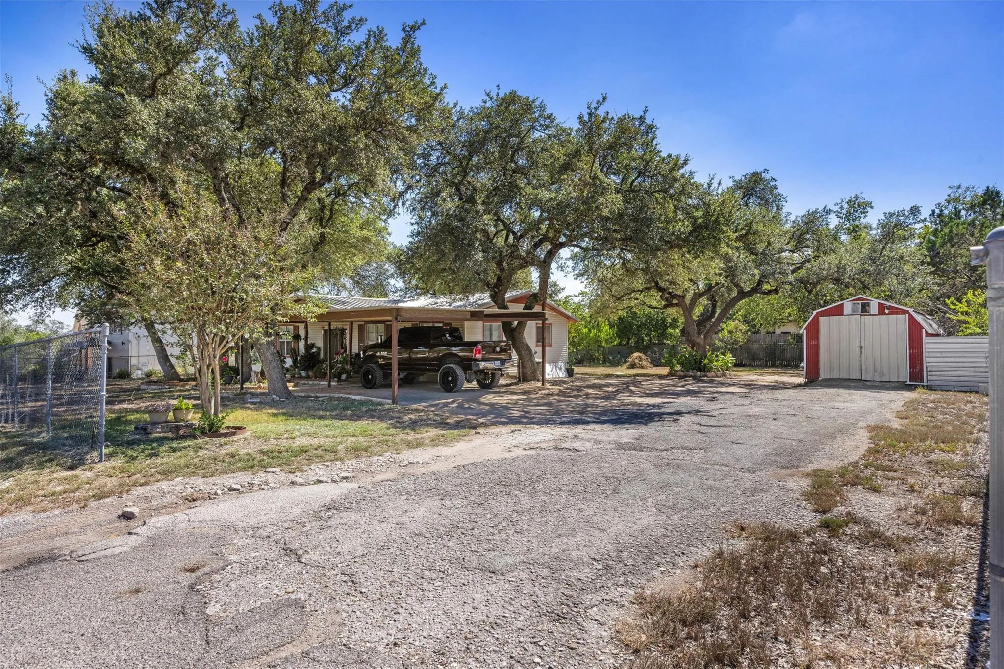 Photo 4 of 14705 DEBBA DR