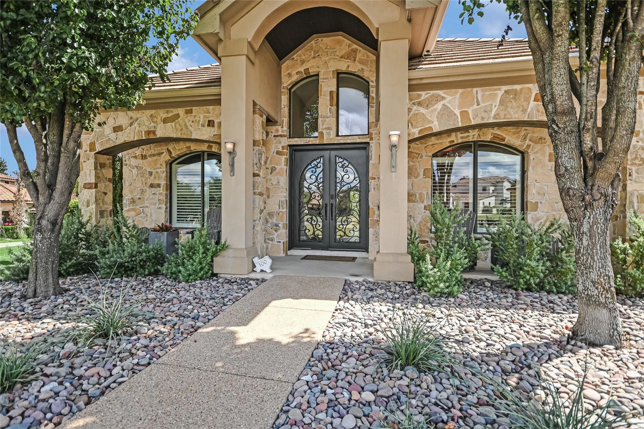 Photo 4 of 100 DOVETAIL LN