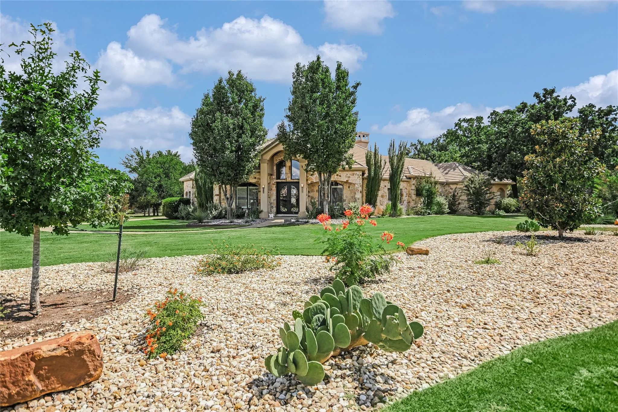 Photo of 100 DOVETAIL LN, Georgetown, TX, 78628