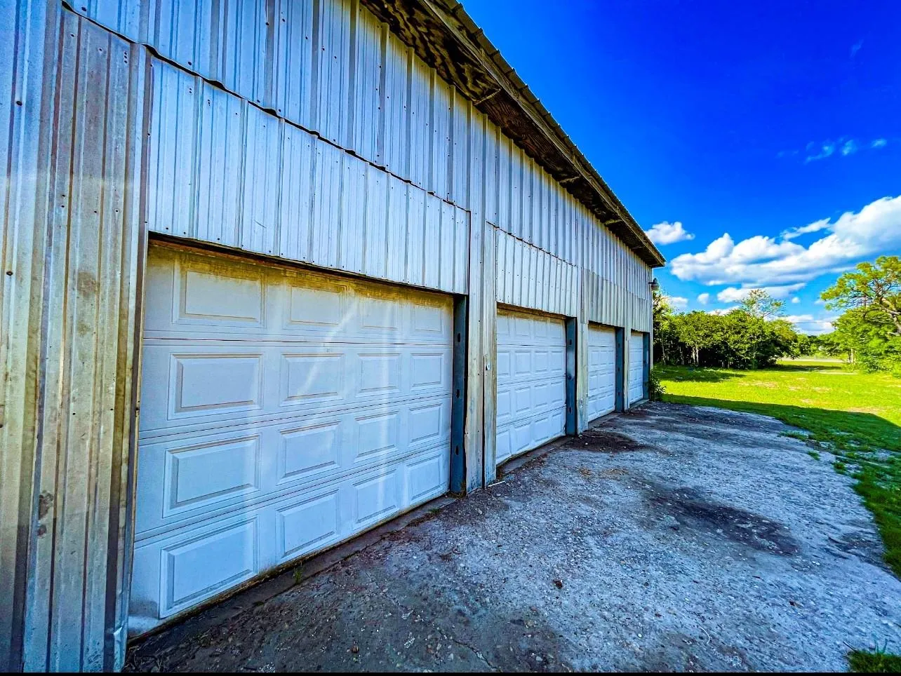 Photo of 144 OLD BASTROP RD, Cedar Creek, TX, 78612