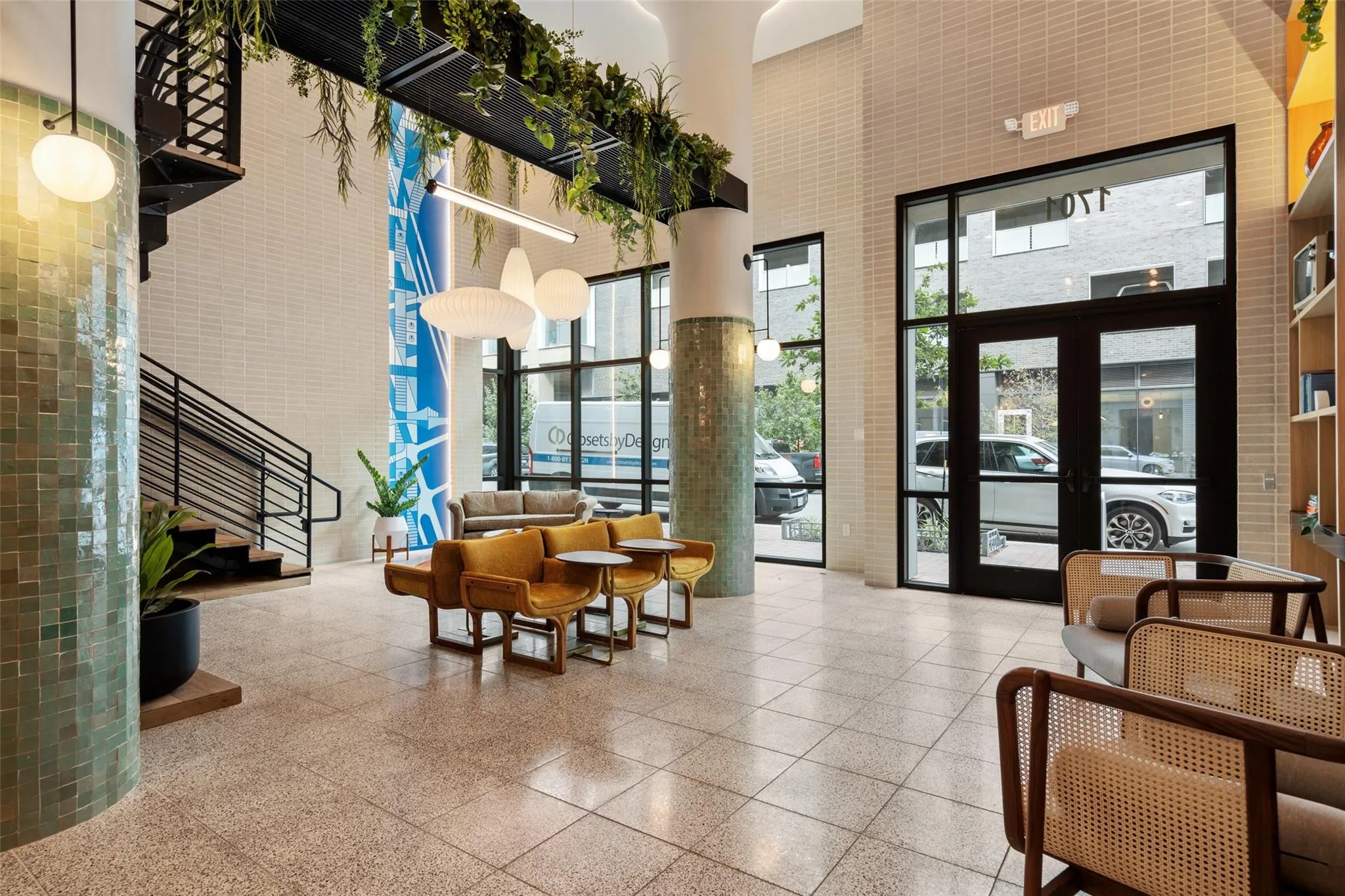 Photo 3 of 1701 SIMOND AVE #206
